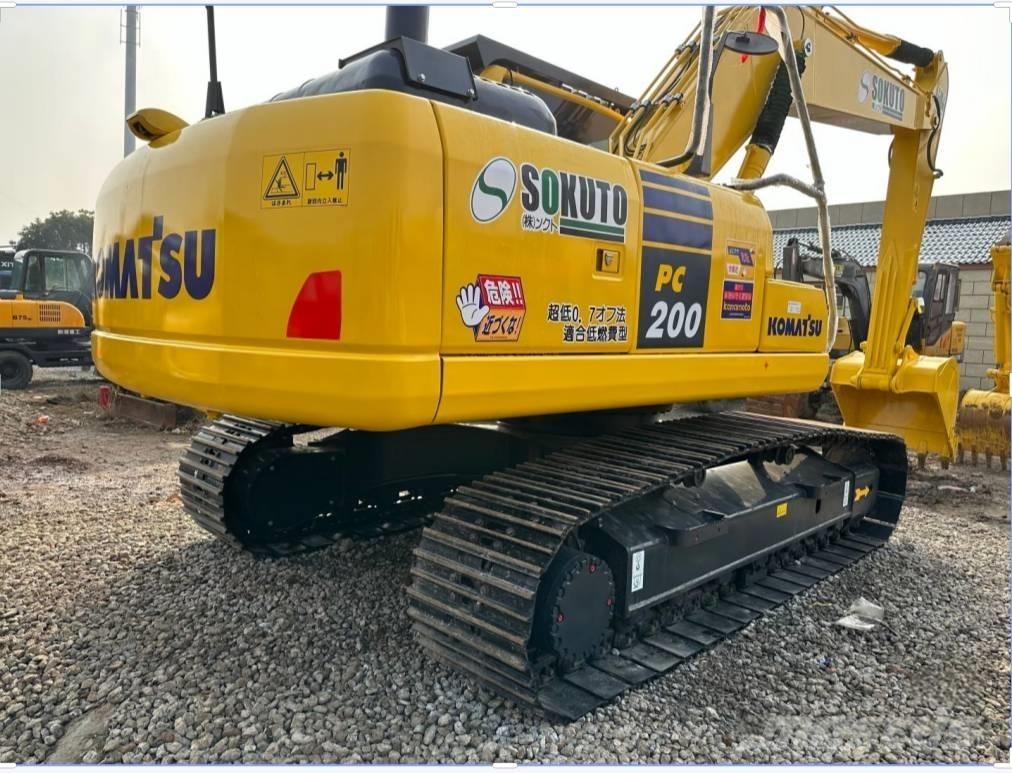 Komatsu 200 대형 굴삭기 29톤 이상