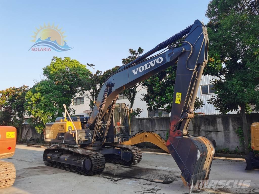 Volvo EC 220 대형 굴삭기 29톤 이상