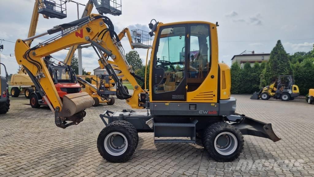 Wacker Neuson EW 65  휠 굴삭기