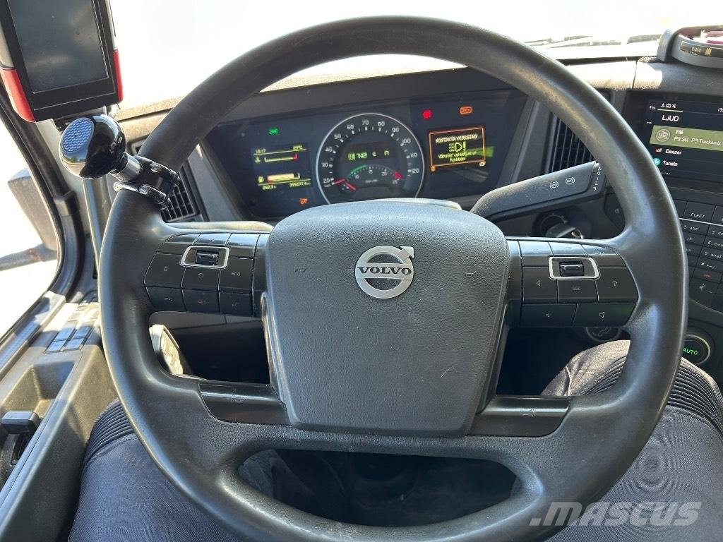 Volvo FMX 510 훅 리프트 트럭