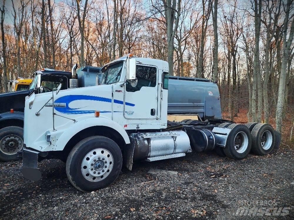 Kenworth T 800 B 트랙터 유닛