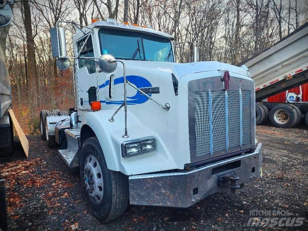 Kenworth T 800 B 트랙터 유닛