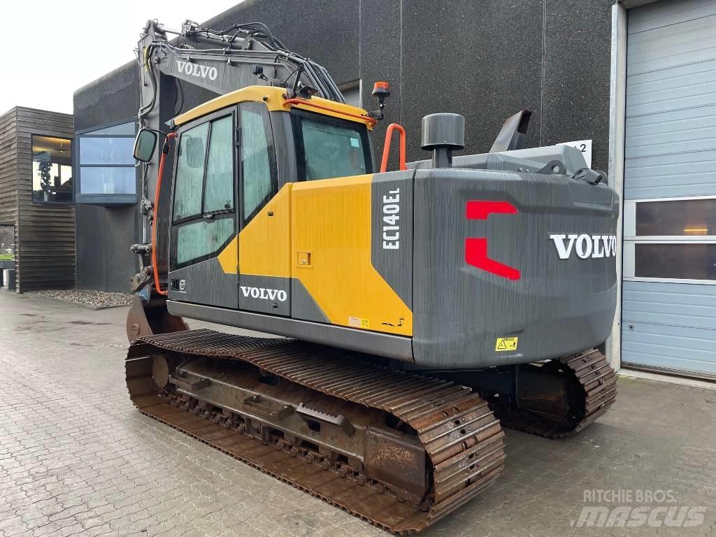 Volvo EC140E 대형 굴삭기 29톤 이상