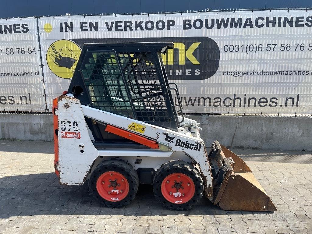 Bobcat S70  스키드로더