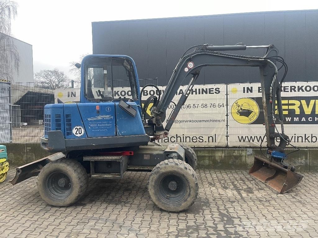  Peljop EW 256  휠 굴삭기