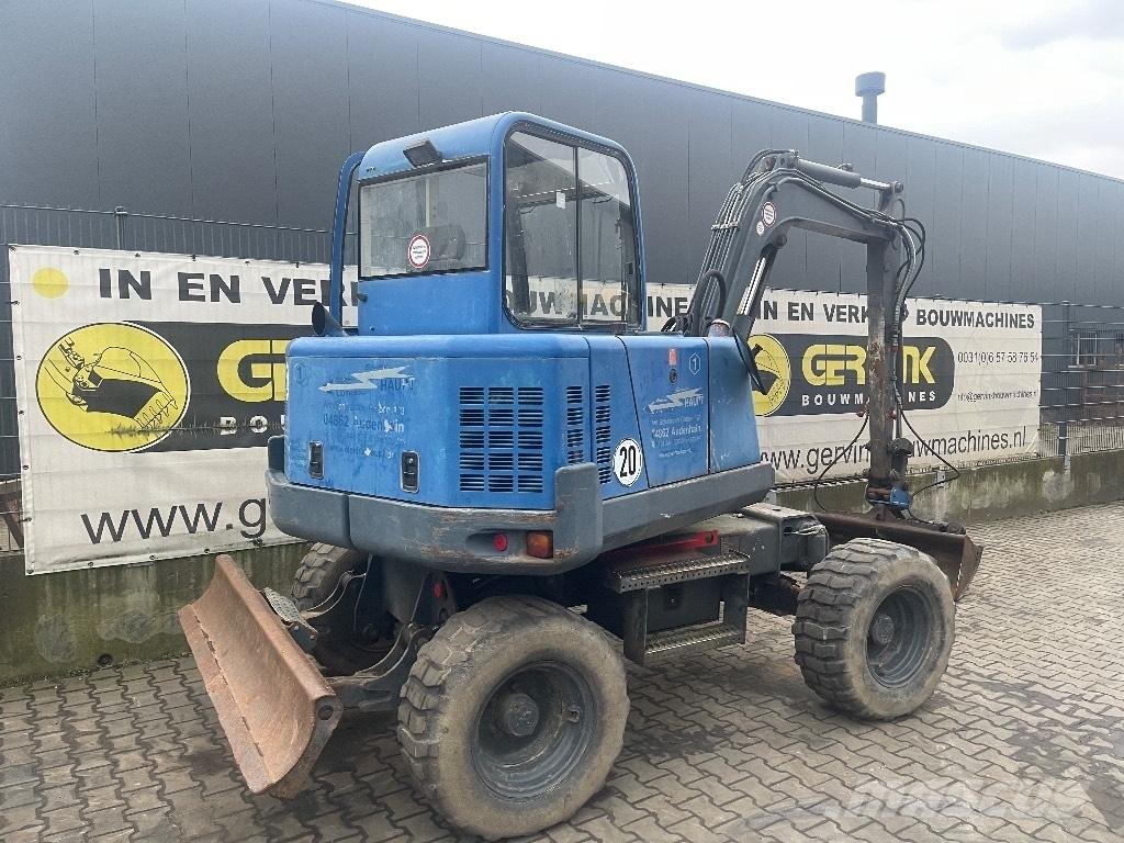  Peljop EW 256  휠 굴삭기