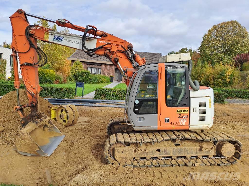 Hitachi ZX135US 대형 굴삭기 29톤 이상