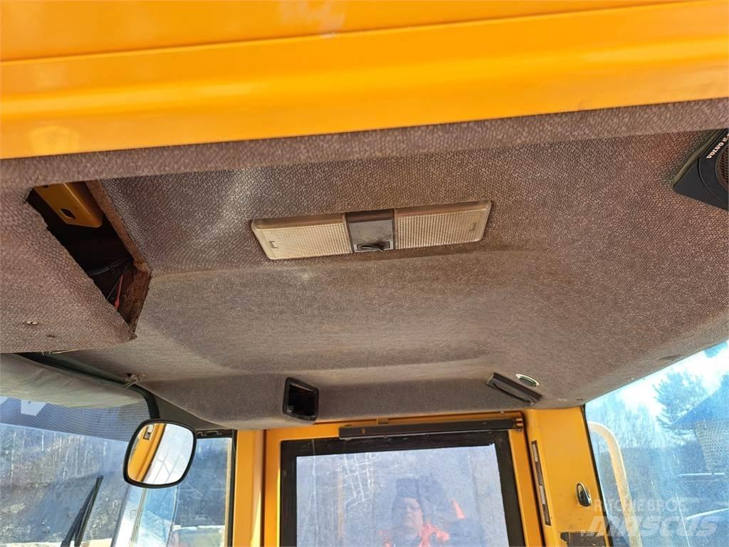 Volvo L180D 건설 장비 - 기타