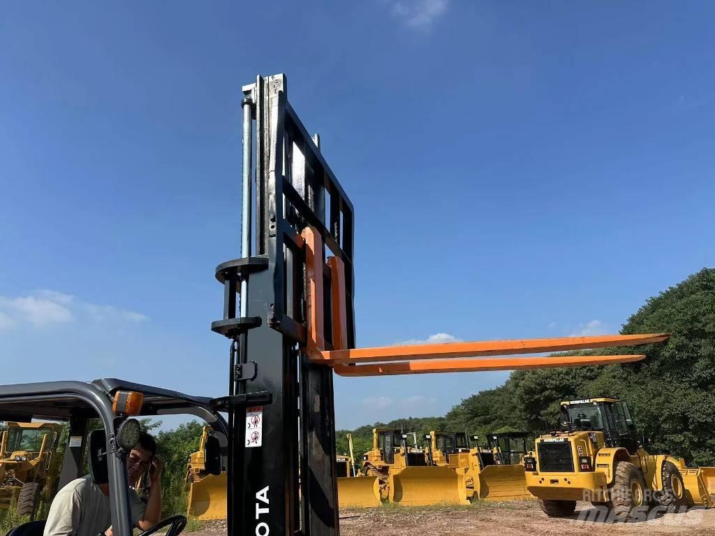 Toyota 30 Forklift 디젤 지게차