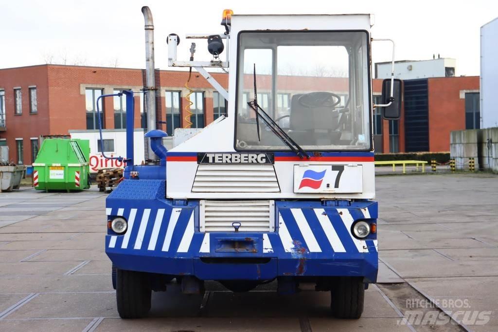 Terberg TRT89 터미널 트랙터