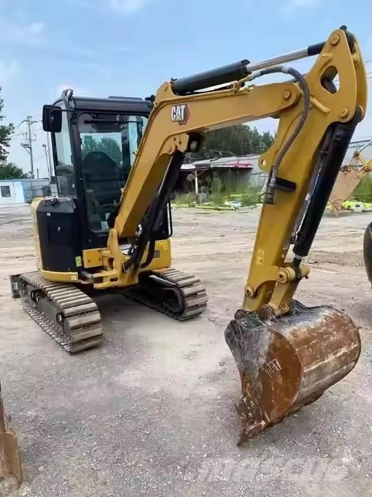 CAT 303 CR 소형 굴삭기 7톤 미만