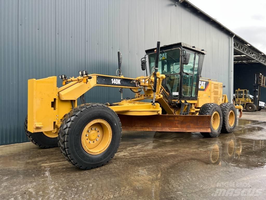 CAT 140K 그레이더
