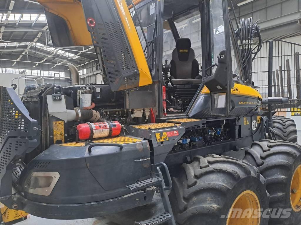 Ponsse Buffalo 8W 원목 포워더