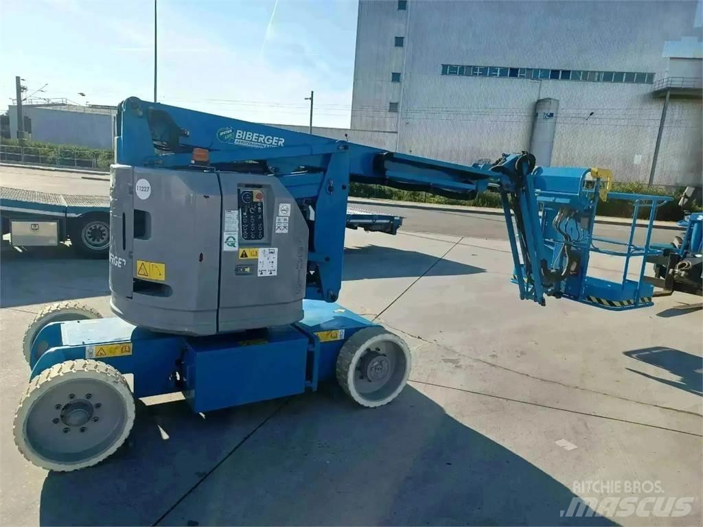 Genie Z34/22N 관절형 전동이동 리프트