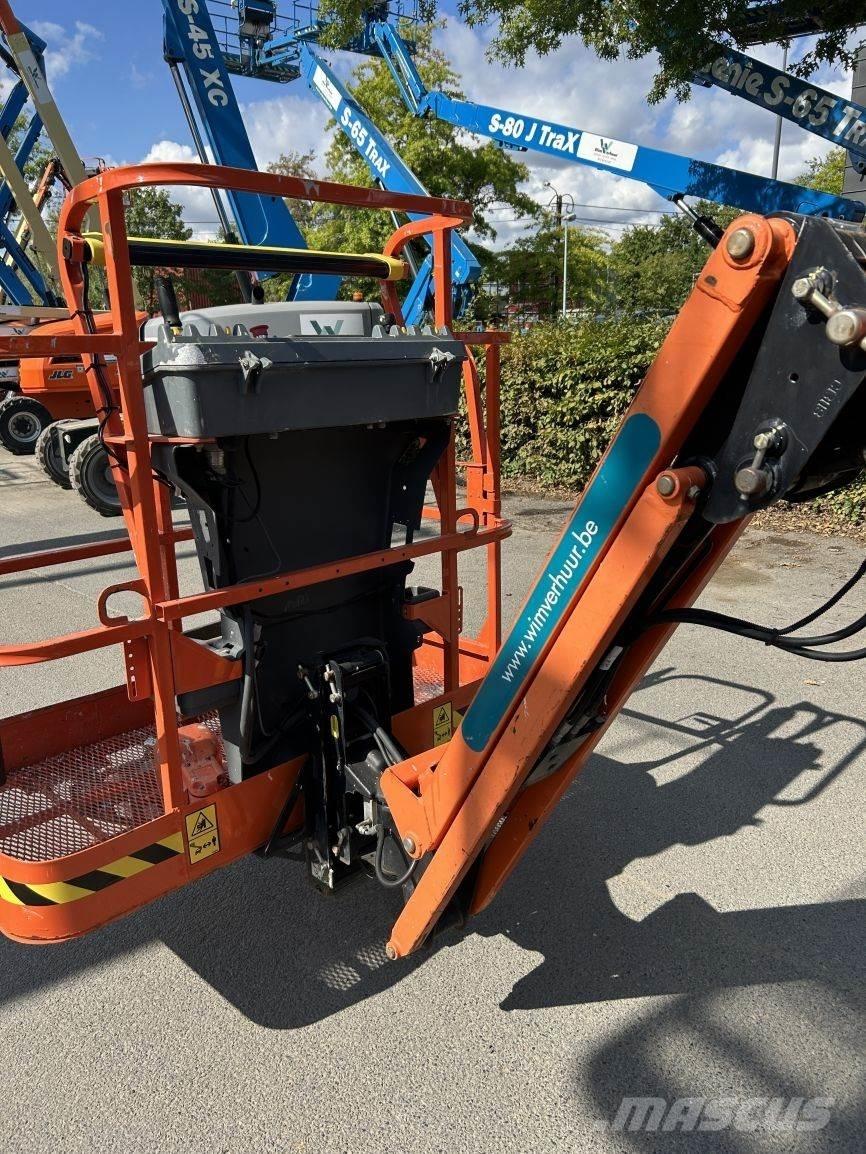JLG 340AJ (4566) 관절형 전동이동 리프트