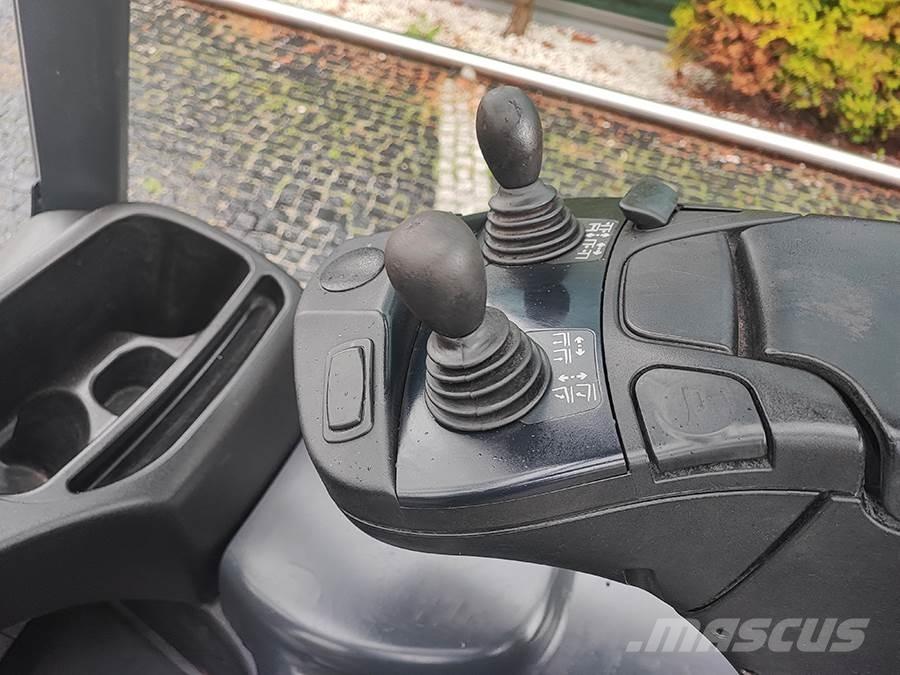 Linde E16-02 전동 지게차