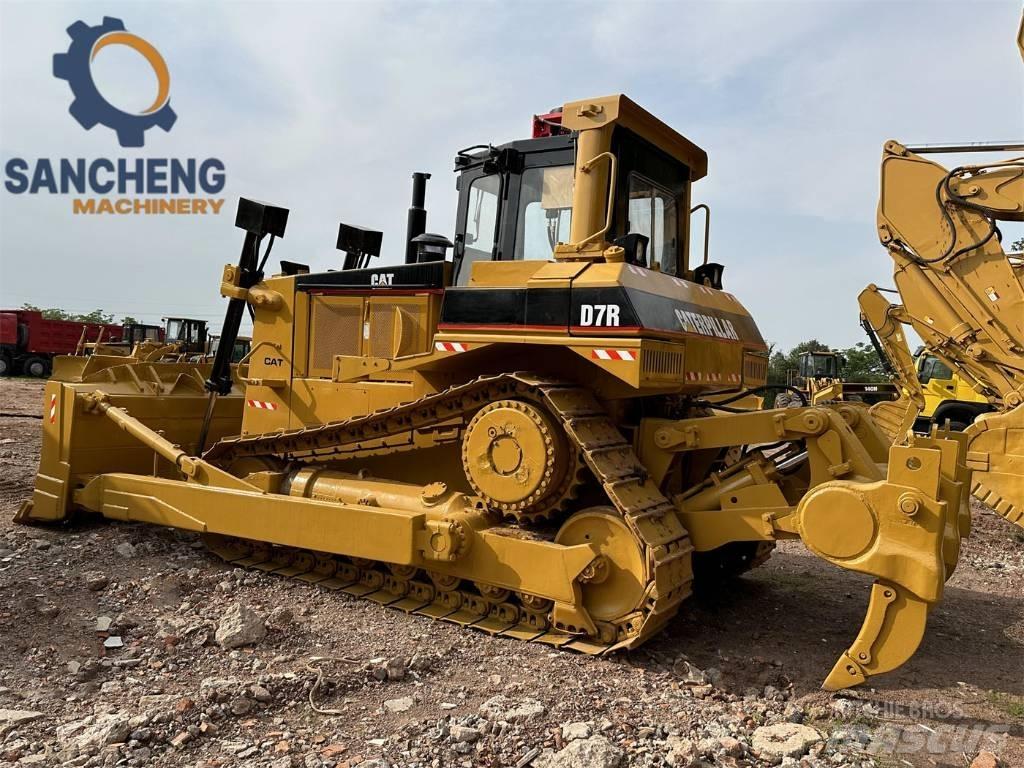 CAT D 7 R 크롤러 도저
