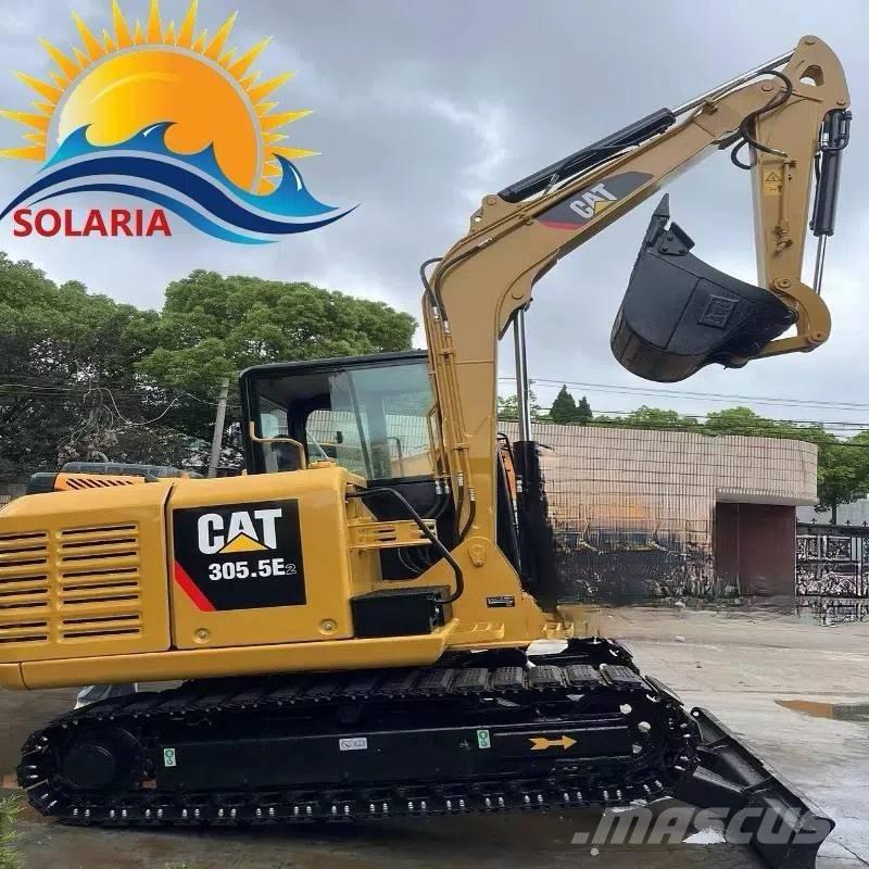 CAT 305.5 E 소형 굴삭기 7톤 미만