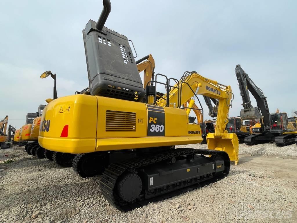 Komatsu PC 360 대형 굴삭기 29톤 이상