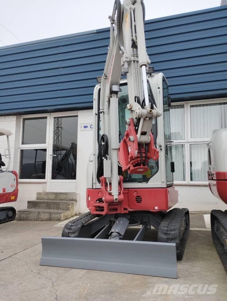 Takeuchi TB 325 R 소형 굴삭기 7톤 미만
