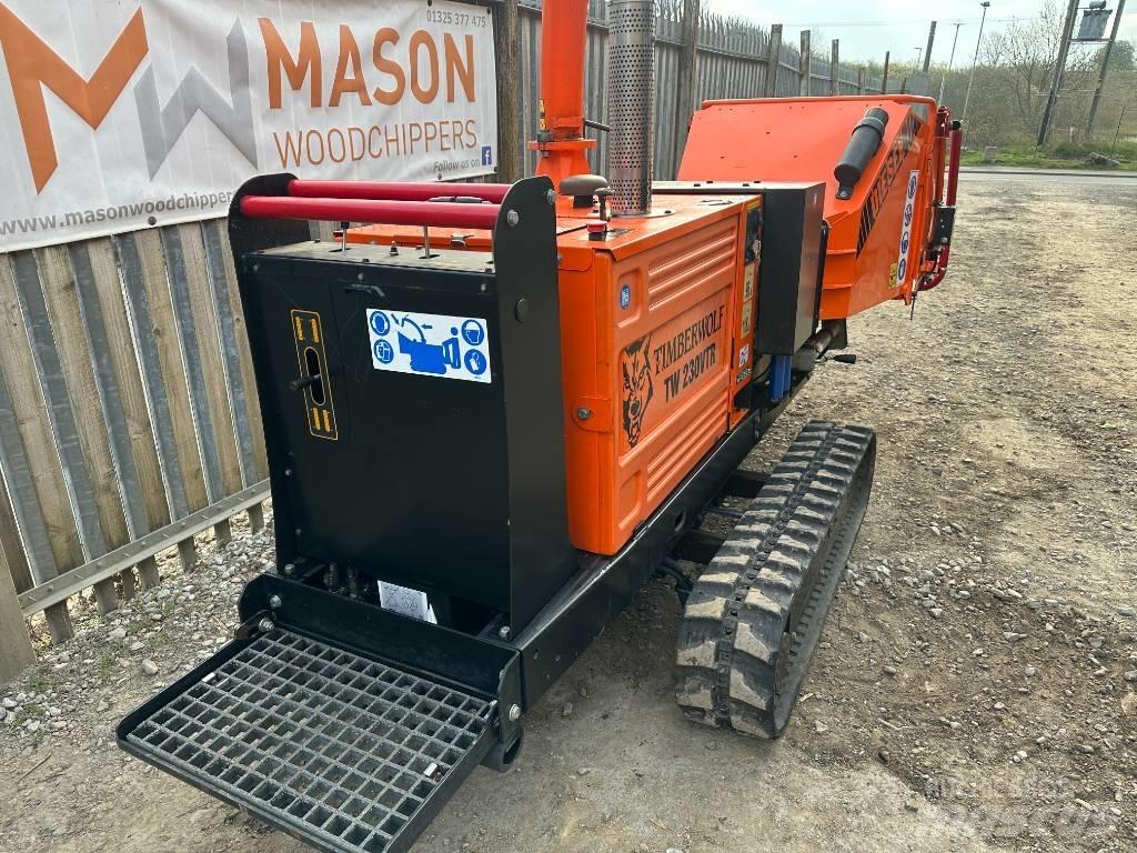 Timberwolf TW230VTR 톱밥제조기