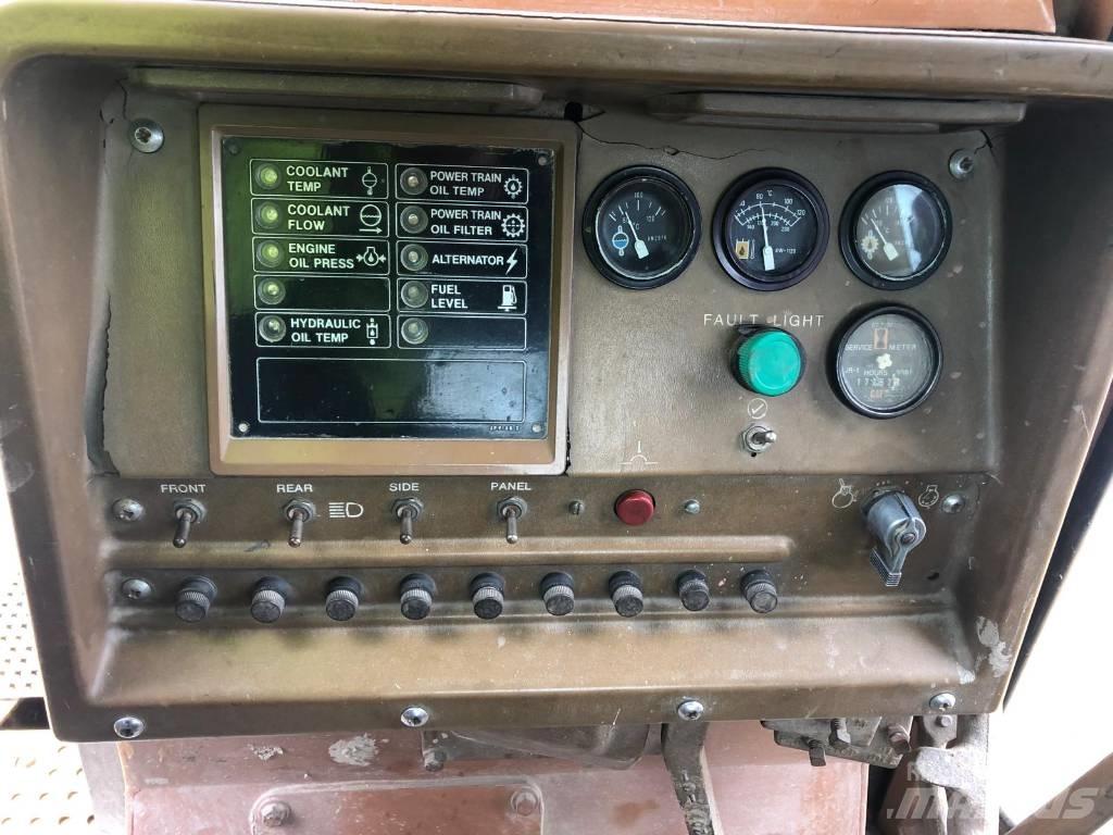 CAT D 10 크롤러 도저