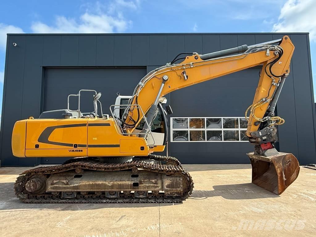 Liebherr R922 LC 대형 굴삭기 29톤 이상