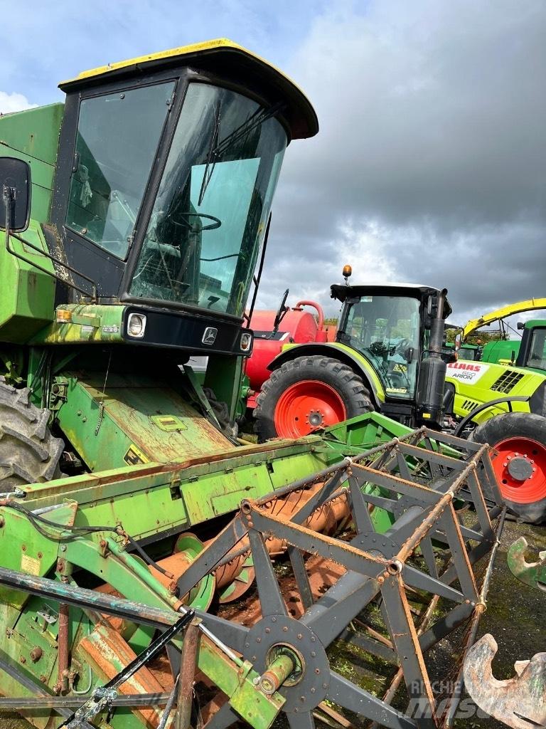 John Deere 1055 콤바인 수확기