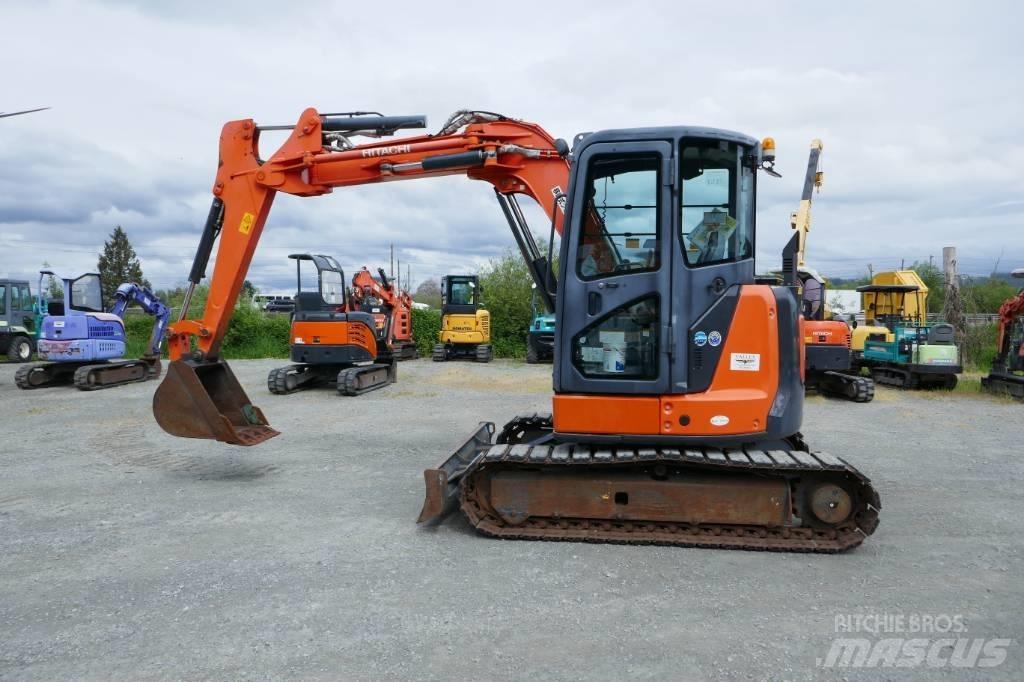 Hitachi ZX55UR-5B 소형 굴삭기 7톤 미만