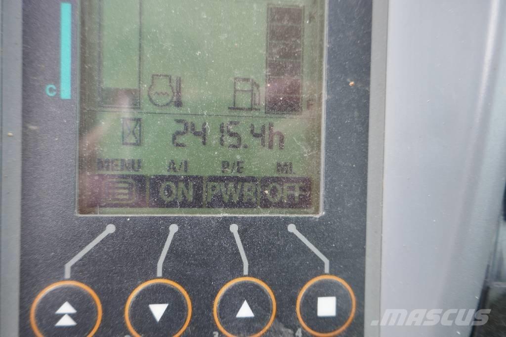 Hitachi ZX55UR-5B 소형 굴삭기 7톤 미만