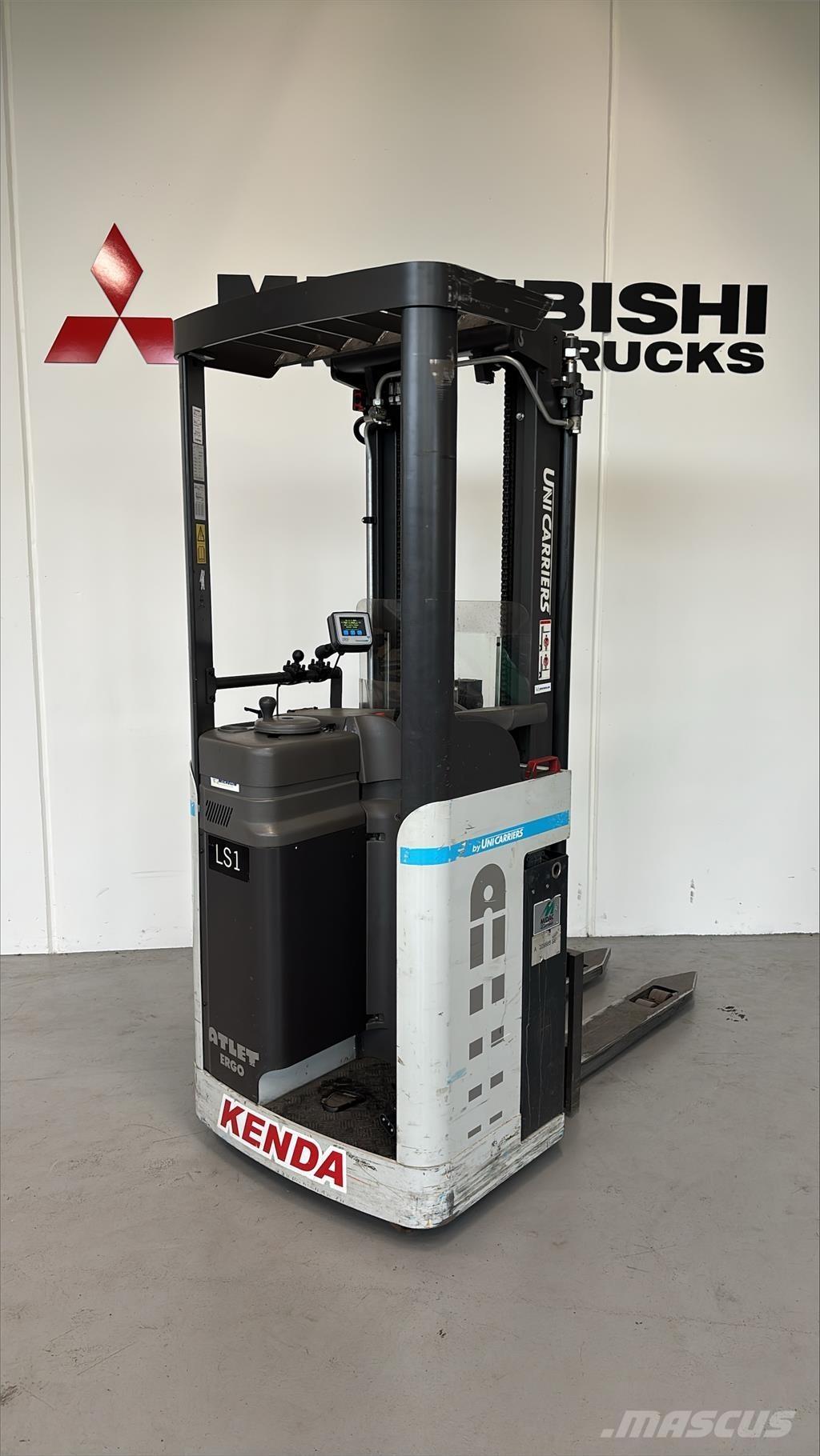 Atlet A160 보행식 리치 지게차