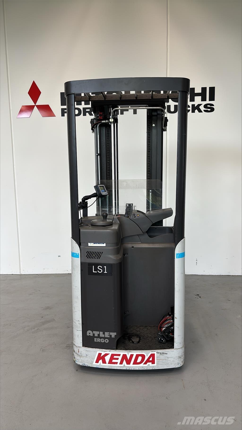 Atlet A160 보행식 리치 지게차