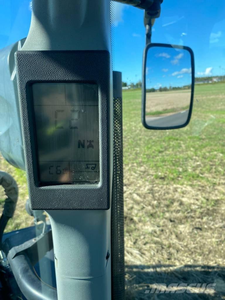 CLAAS Arion 620 트랙터