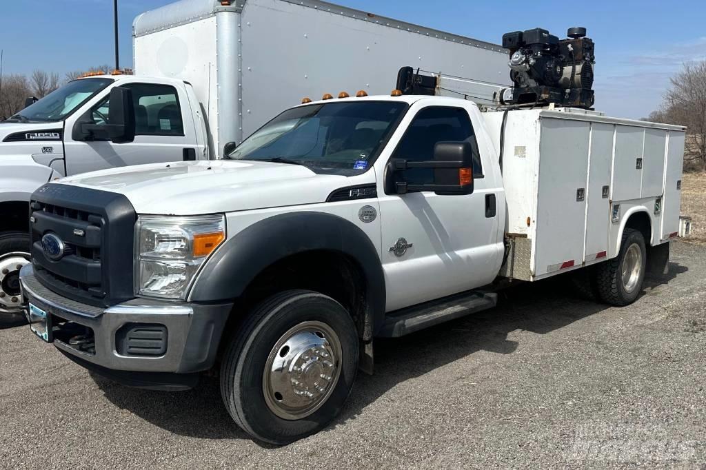 Ford F 550 XL SD 트랙 크레인