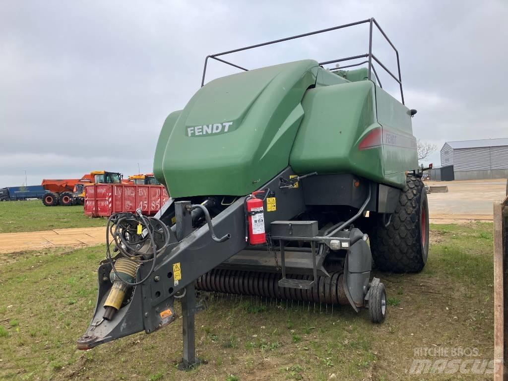 Fendt 12130 N 각형 곤포기