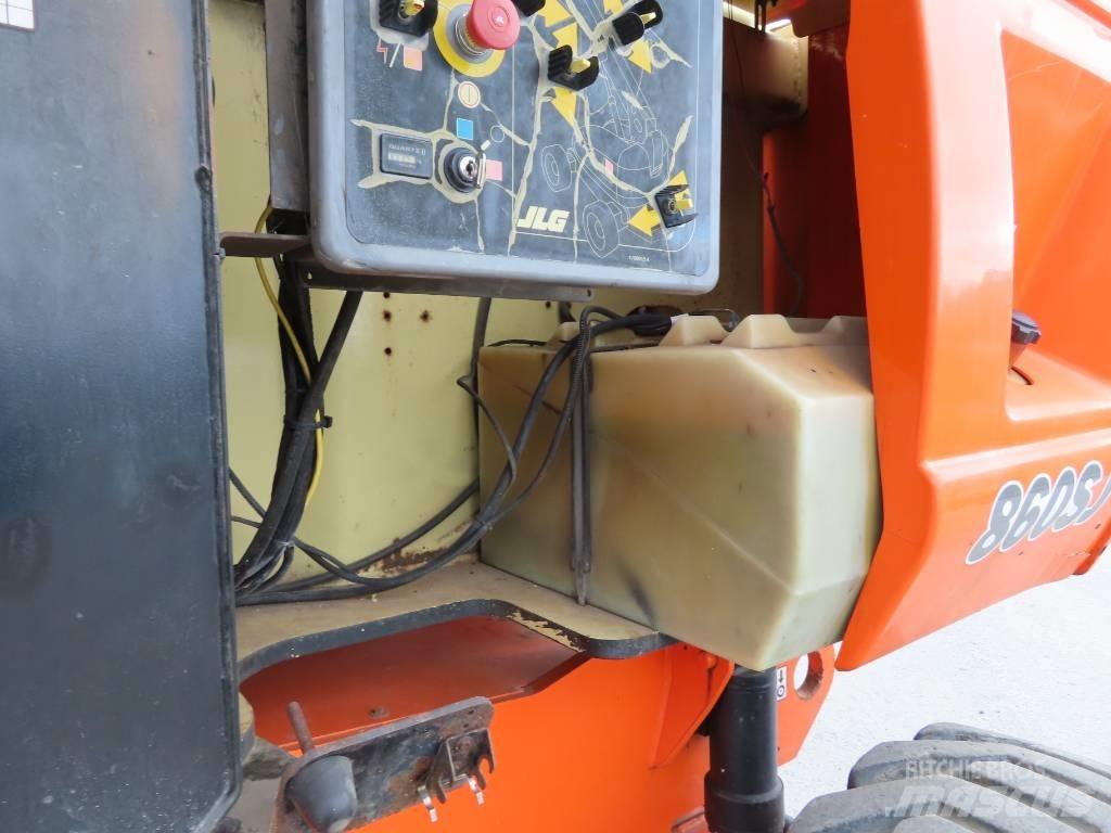 JLG 860 SJ 견인식 전동이동 리프트