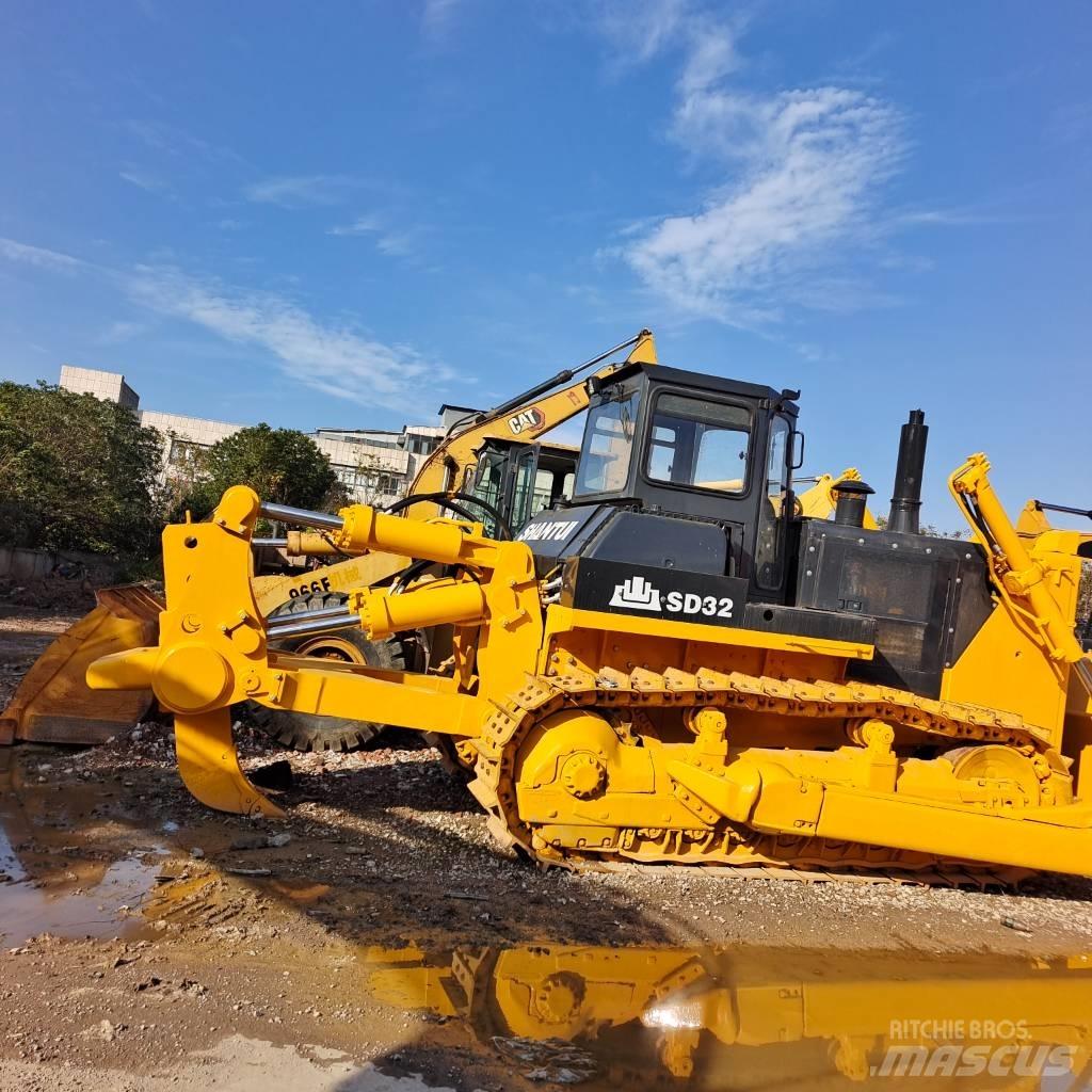 Shantui SD 32 크롤러 도저