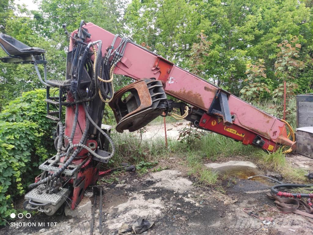 Jonsered 2490 목재 크레인