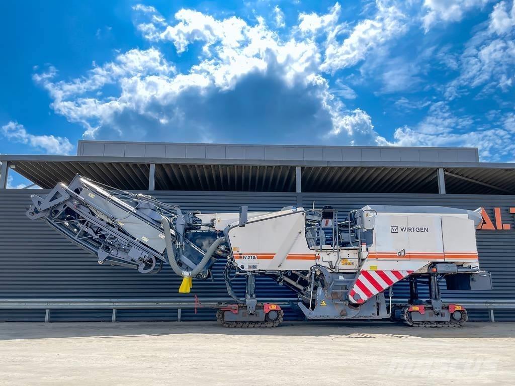 Wirtgen W 210 I 아스팔트 콜드 밀링 기계