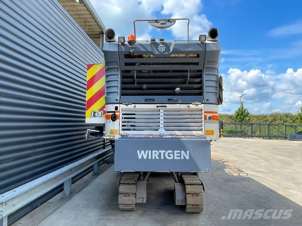Wirtgen W 210 I 아스팔트 콜드 밀링 기계