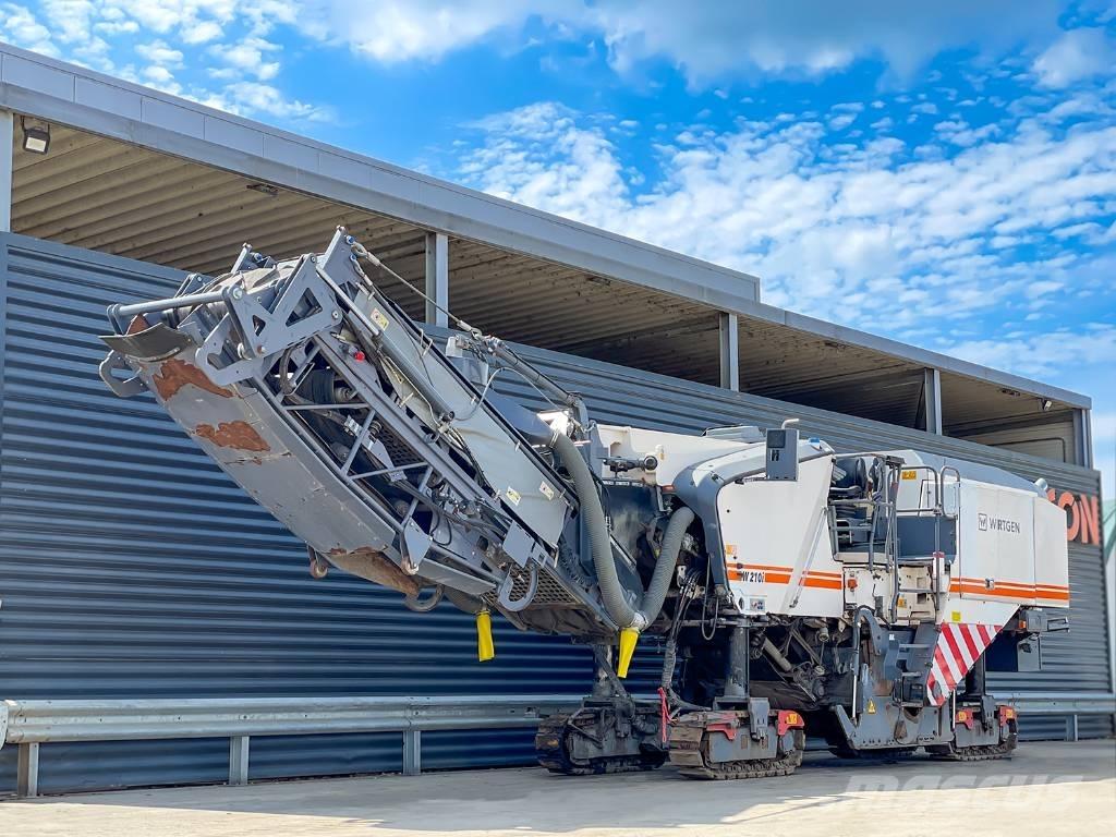 Wirtgen W 210 I 아스팔트 콜드 밀링 기계