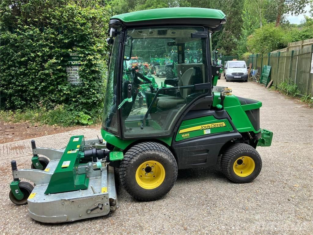 John Deere 1585 탑승형 잔디깎기