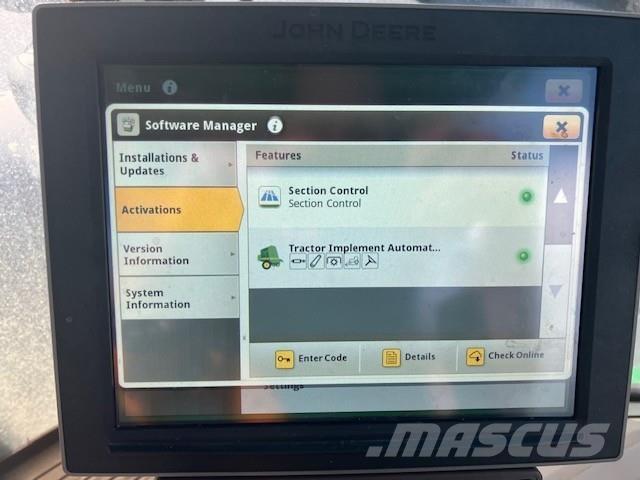 John Deere 6215R 트랙터