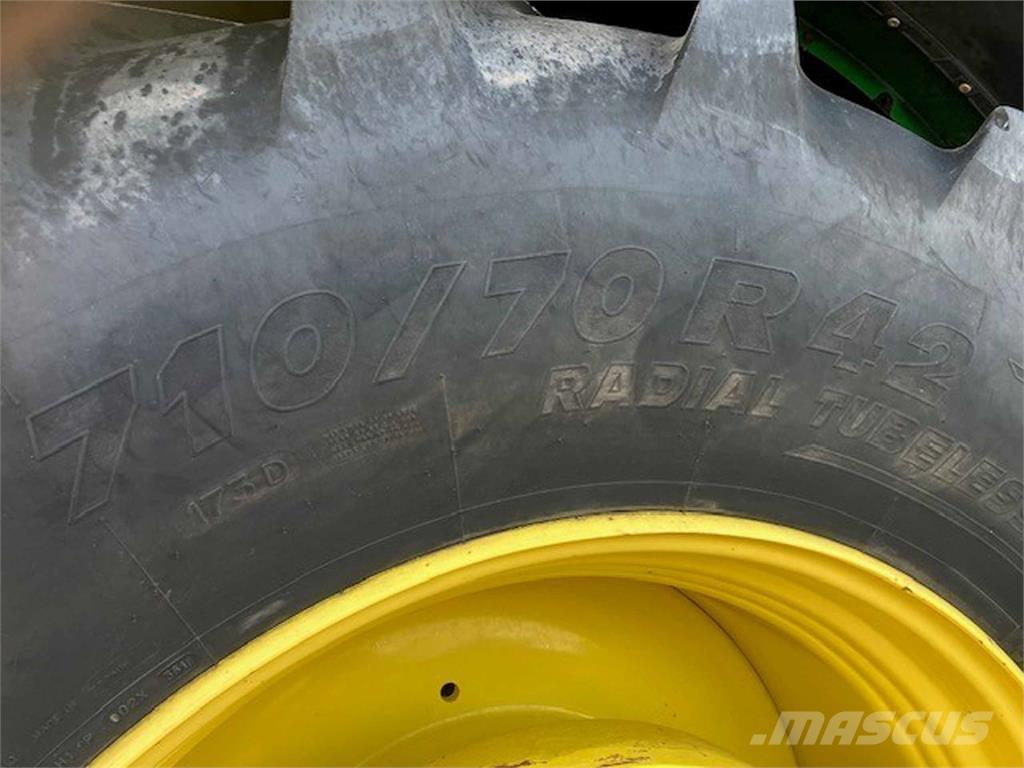 John Deere 6250R 트랙터