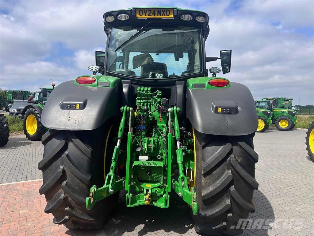 John Deere 6R 215 트랙터