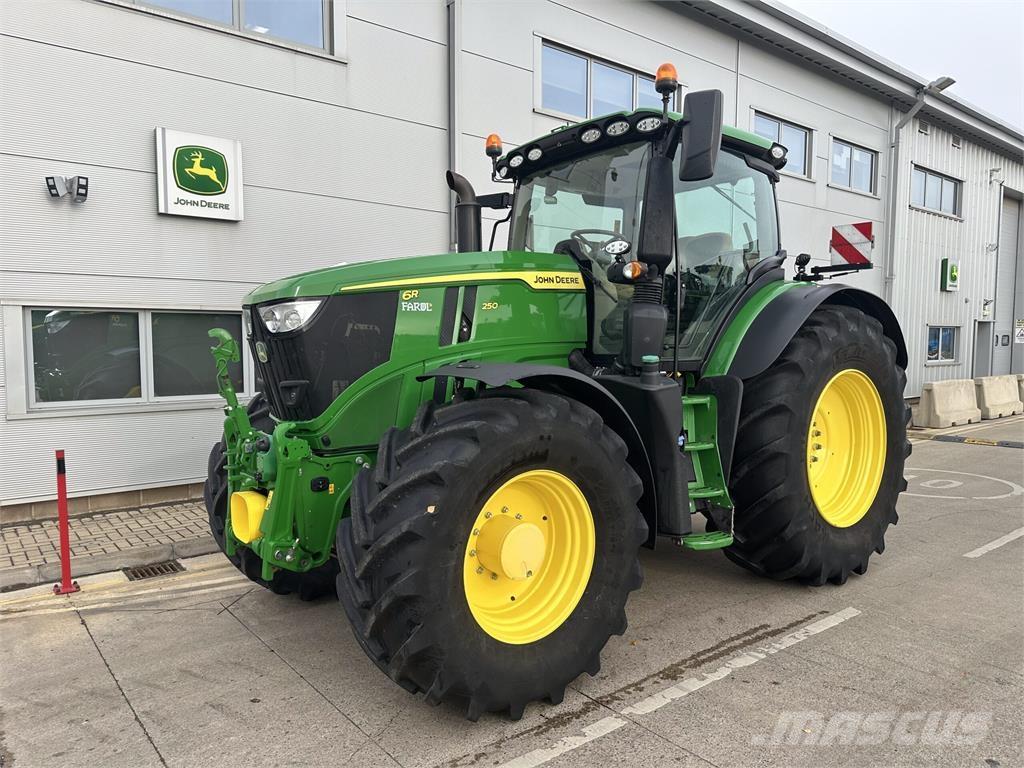 John Deere 6R 250 트랙터