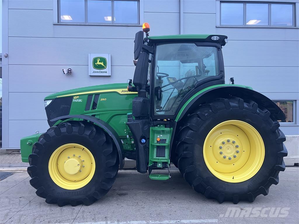 John Deere 6R 250 트랙터