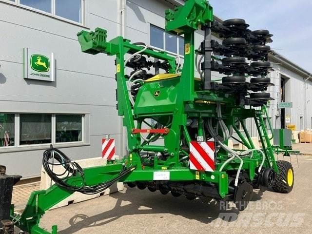 John Deere 750A 드릴