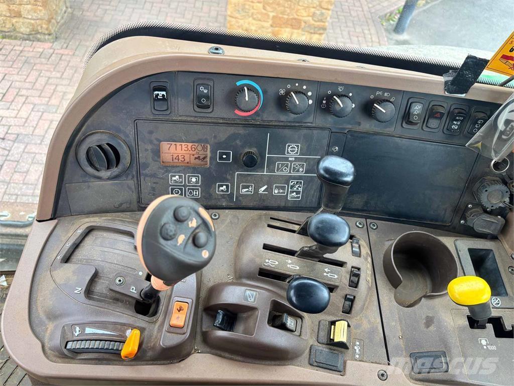 John Deere 7830 트랙터