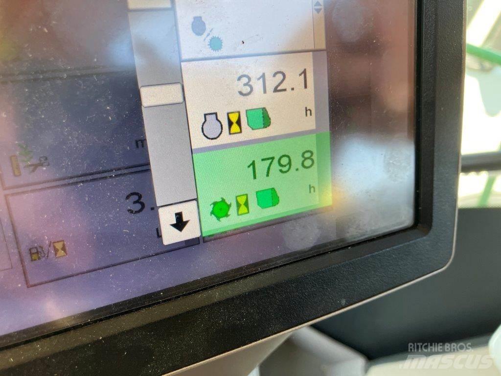 John Deere 8400i 자동 초지기계